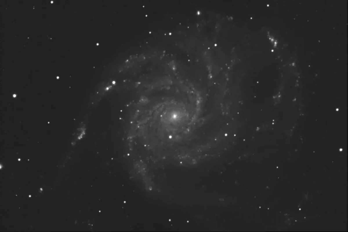 Messier 101 (Pinwheel Galaxy) in Ursa Major — mono LRGB + Hα stack from Plau am See