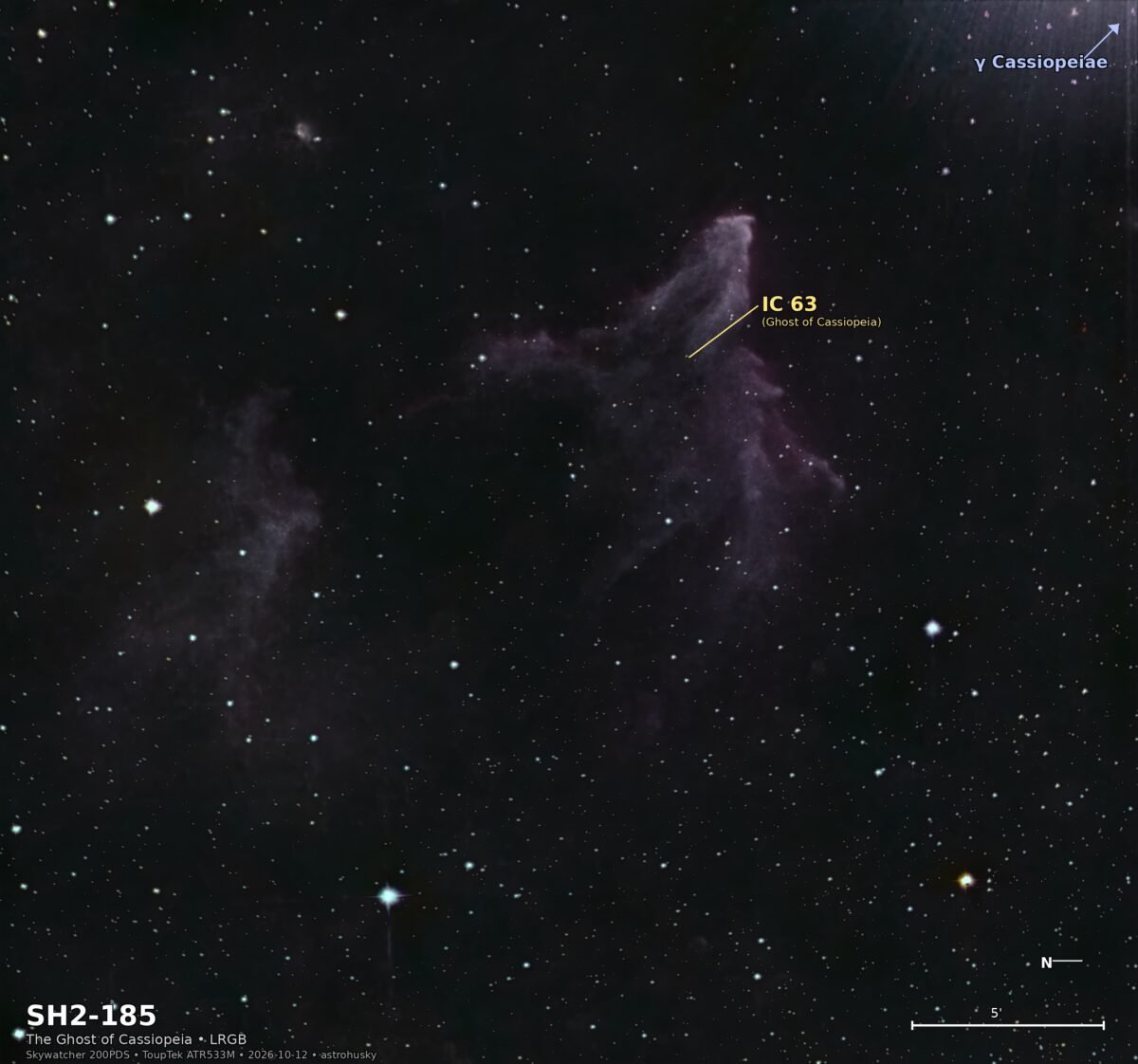 Annotated SH2-185 showing IC 63, γ Cassiopeiae, a 5-arcmin scale bar and north arrow.